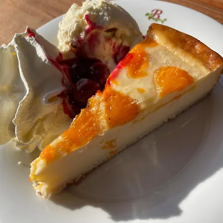 Komforthotel Butjadinger Tor Hotel 4*