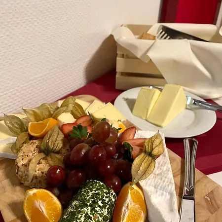 Komforthotel Butjadinger Tor 호텔